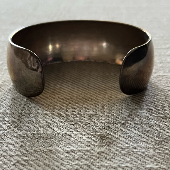 B. Webb DIAMOND EYE Sterling Silver cuff bracelet Navajo artist - Picture 3 of 12